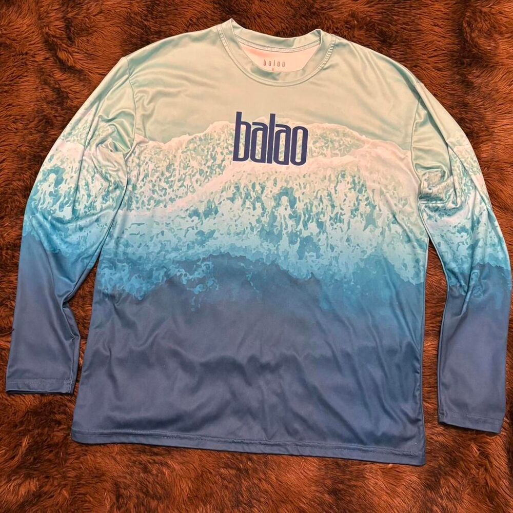 Men’s Large Balao Blue Mountains Skyline Beautiful Long Sleeve Rashguard UPF 40